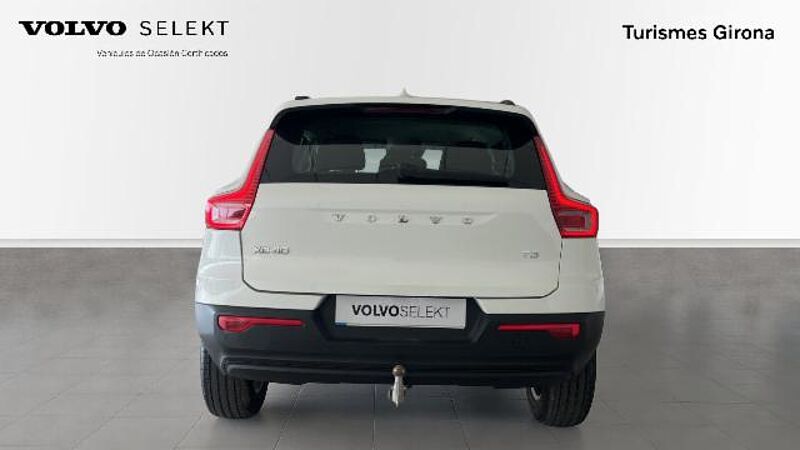 Volvo  XC40 T3 Manual