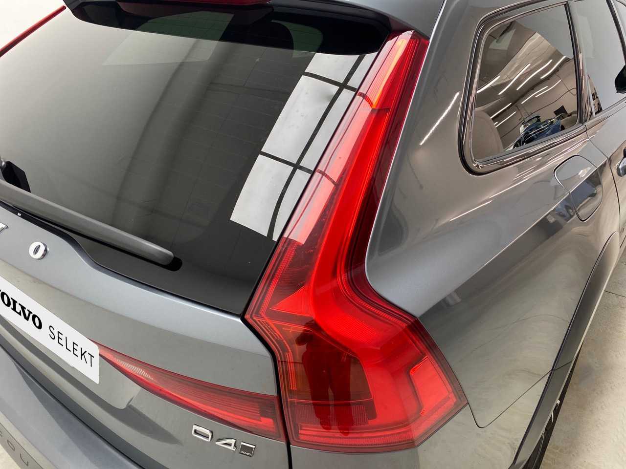 Volvo  V90 Cross Country Pro D4 AWD Automático